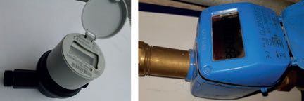 Photo 1: Mechanical water meters with electronic abacus: a) Sensus volume water meter, b) Contazara jet water meter